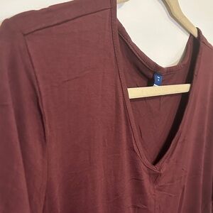 Old Navy Luxe V-Neck Top - Burgundy